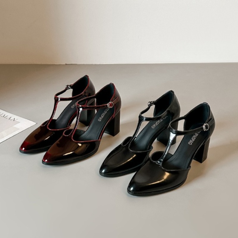 Mary Jane Shoes Black High Hee - Leather Classic Strap recension och pris
